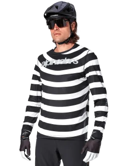 A-Aria Oscar Trikot