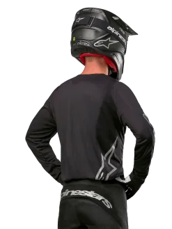 2024 Fluid Graphite Bekleidungsset