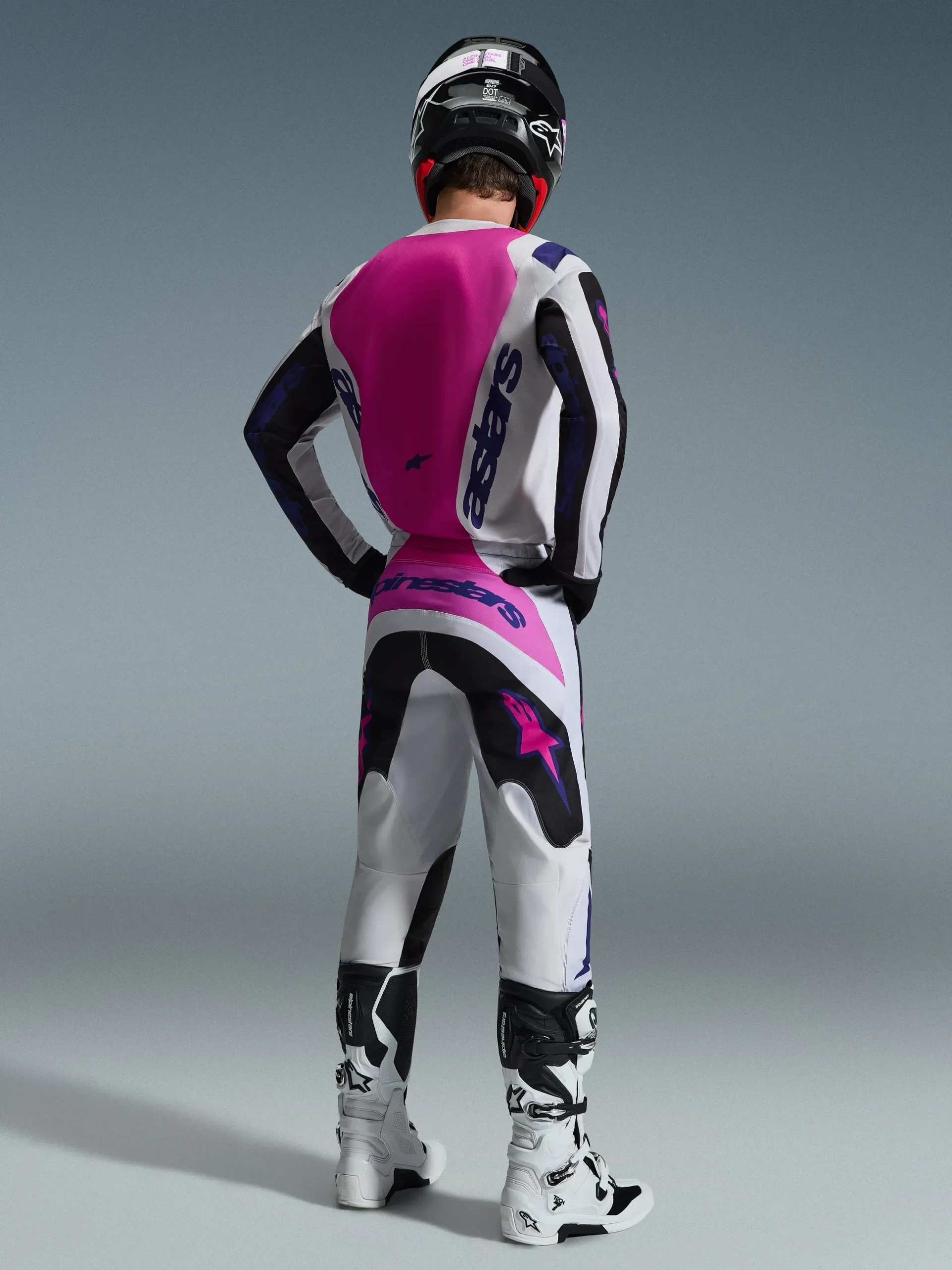 2026 Fluid Grid Bekleidungsset