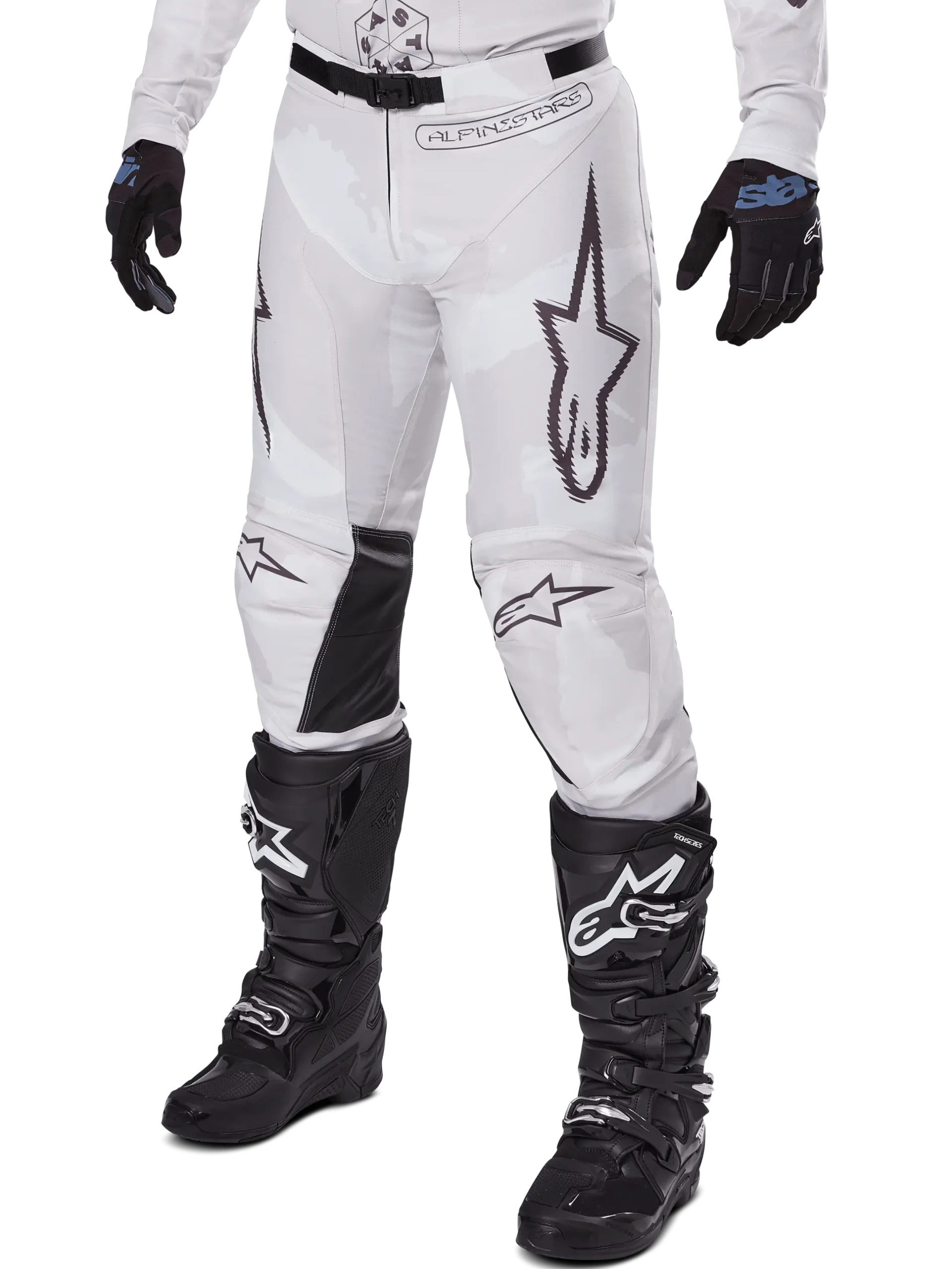 2025 Racer Hollow Bekleidungsset
