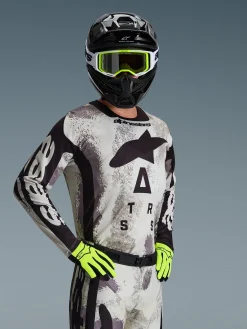 2026 Racer Lahnd Bekleidungsset