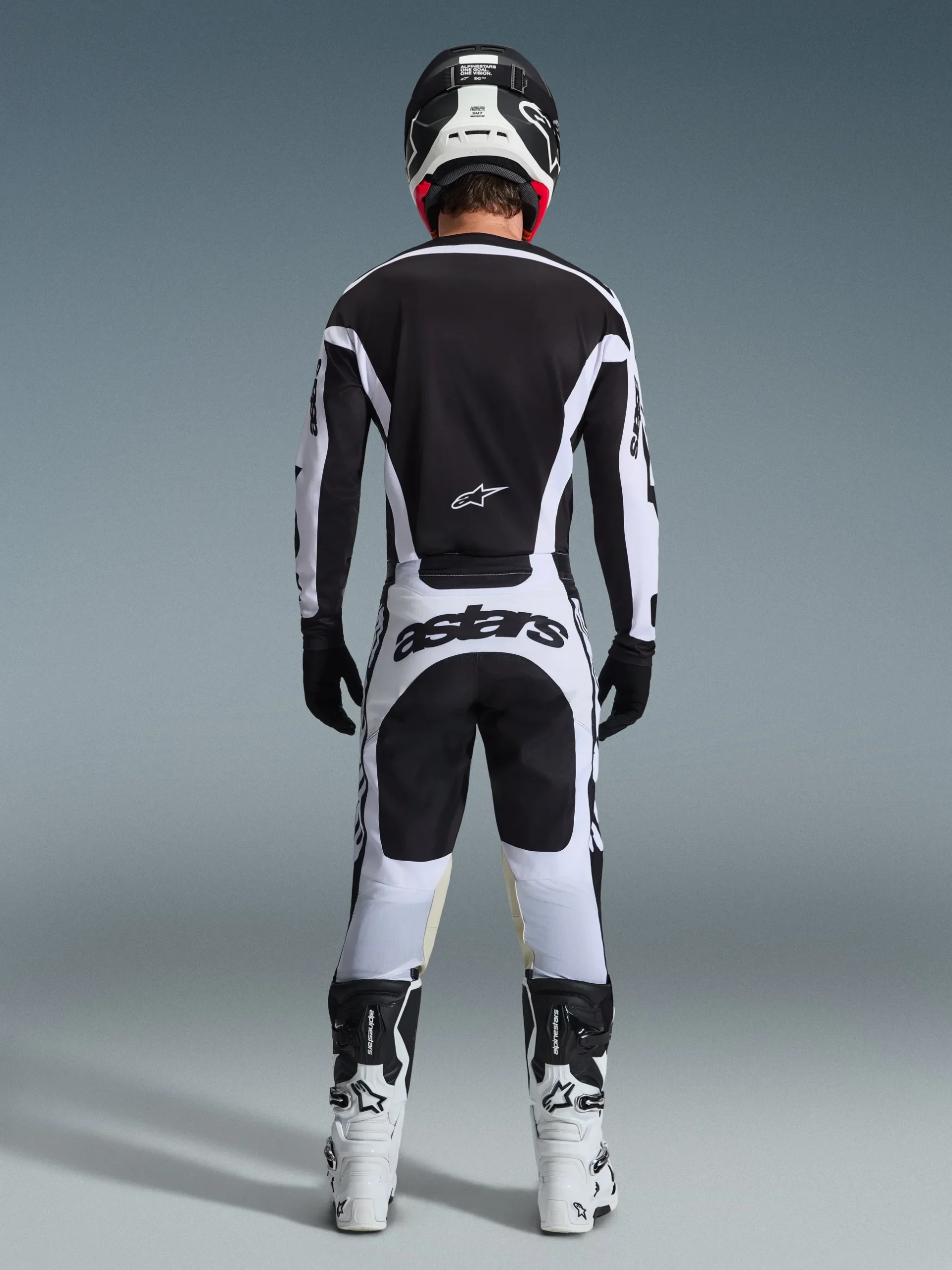 2026 Racer Riway Bekleidungsset