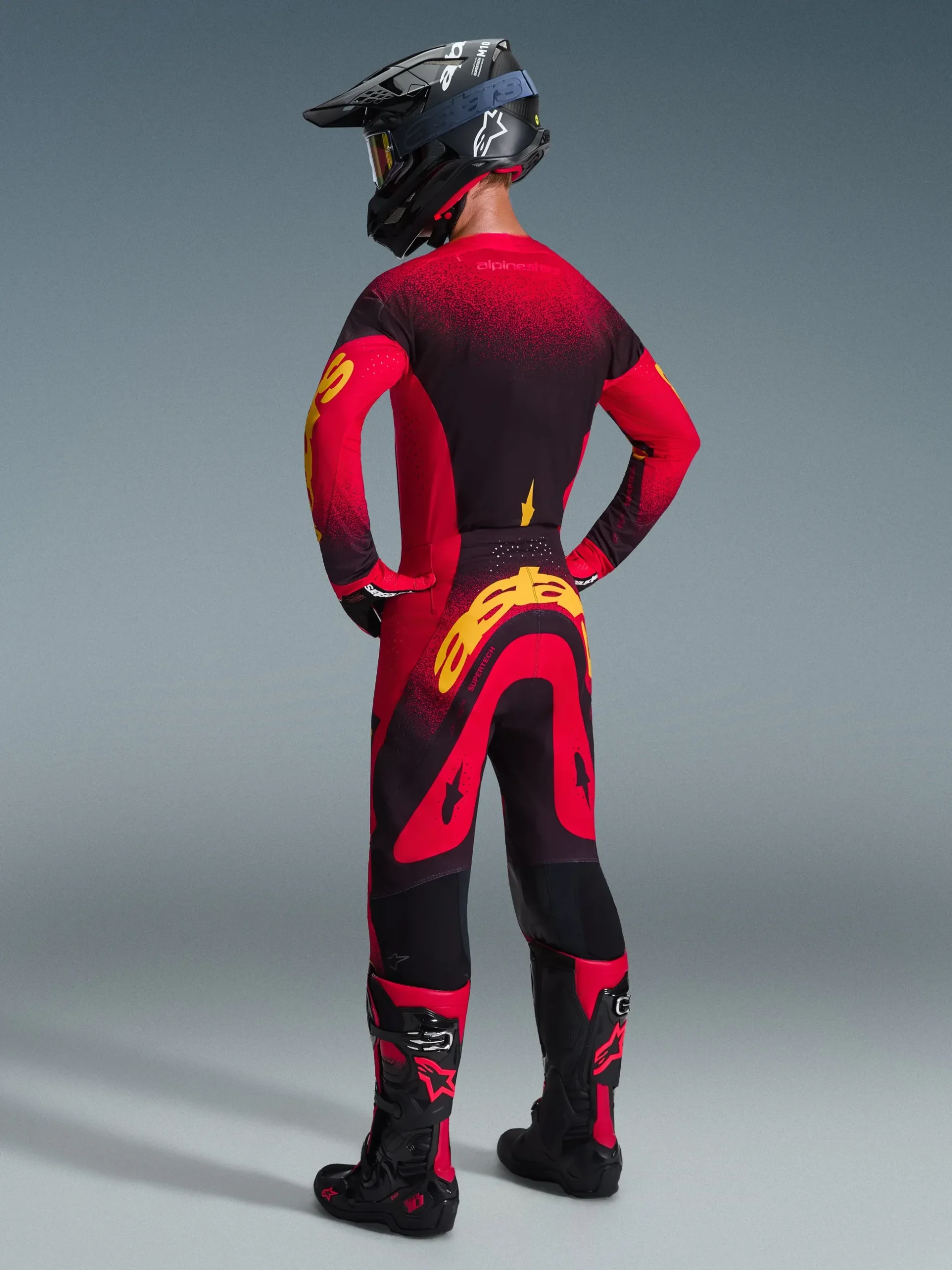 Supertech Scenz Hose 2026